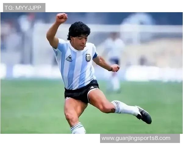 十大足球传奇人物及其影响力分析与回顾